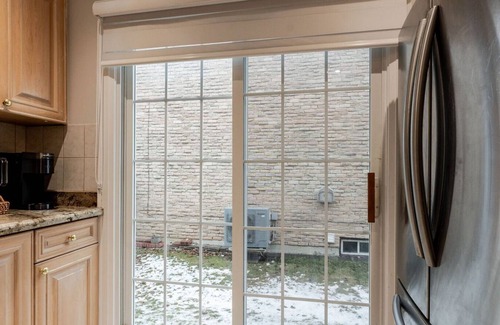 Markham House | Stunning three bedroom family home