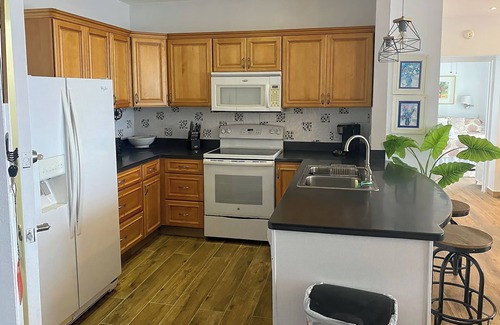 Point Blanche Condo | Stunning Views High On The Hill Above Phillipsburg