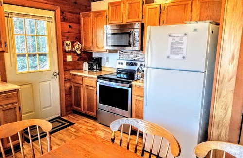Maggie Valley Cabin | STUNNING VIEWS YEAR ROUND! Log Cabin, Hot Tub, Fireplace, Fire Pit, Private