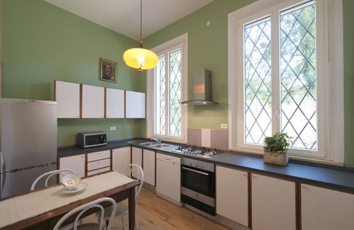 Addizione Erculea Apartment | Stunning villa divided over three levels (ground, first and second), WITHOUT lift. There are internal stairs to access the upper floors.In 410 square meters of space it comfortably accommodates 12 people.Detached villa with a private garden surrounded by