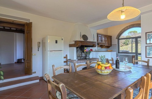 Scandicci House | Stunning villa for 16 guests with WIFI, private pool, TV, patio, pets allowed and panoramic view