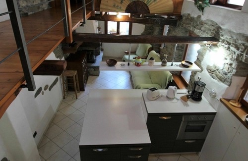 Castelveccana House | Stunning villa for 4 guests with TV