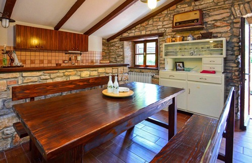 Cepljani House | Stunning villa for 4 people with A/C, hot tub, private pool, WIFI, TV and terrace