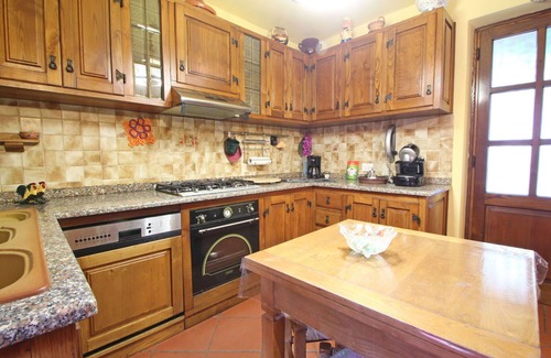 San Rocco in Turrite House | Stunning villa for 6 guests with WIFI, private pool, TV and pets allowed