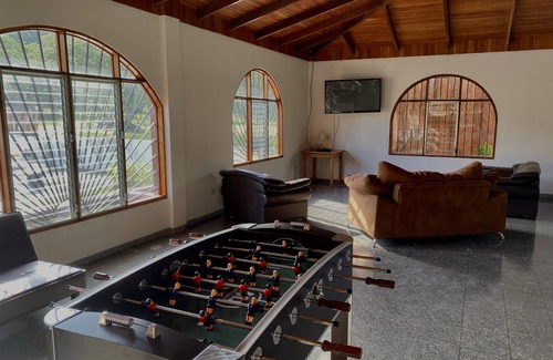 Fortuna Cabin | Stunning Volcano View! Large Home & Pet Friendly!