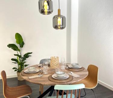 Rosenberg Apartment | Stuttgart Zentrum - Hölderlinplatz - 80qm - EG