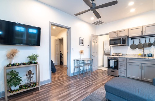 Freret House | Stylish 1 BR,1BA Home Steps From Freret St