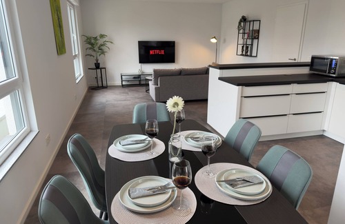 Siegburg Apartment | Stylish 135 sqm penthouse Cologne/Bonn