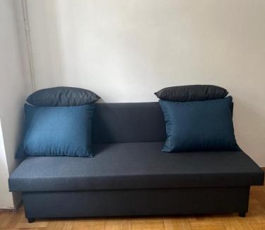 Simmering Apartment | Stylish 1BR City Apartment for 5, Great Location