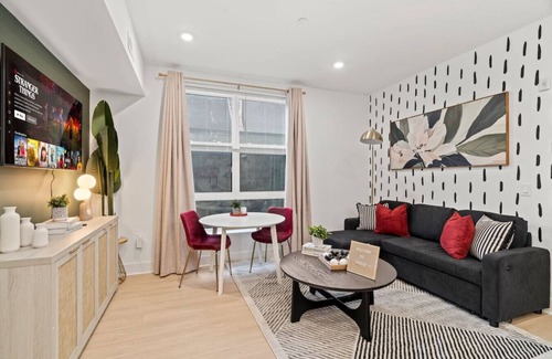Mantua Apartment | Stylish 1BR | DT Philly by Art Museum & Key Sights