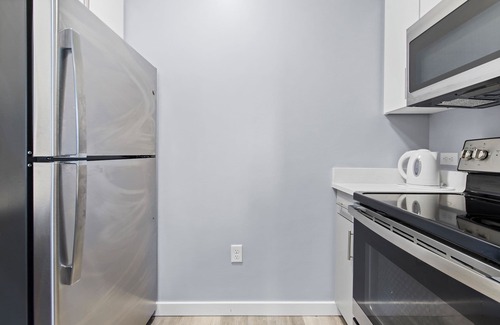 Everett Apartment | Stylish 1BR Near Encore 5078