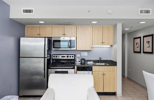 Downtown Myrtle Beach Condo | Stylish 1BR Oceanfront Stay in the Heart of Myrtle Beach