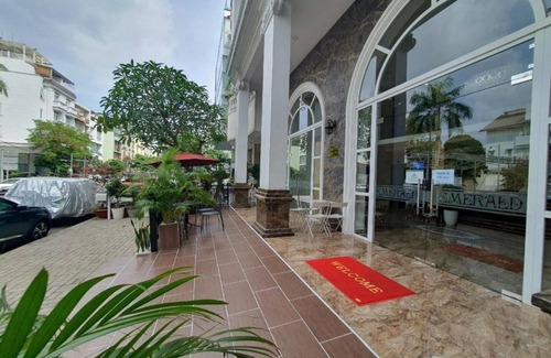 Phu My Hung House | Stylish 1BR Retreat | Luxe Living Near SECC