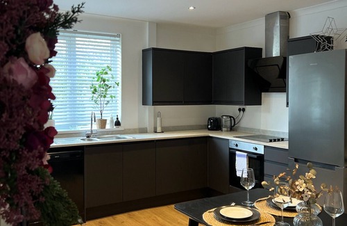 Wigan House | Stylish 2Bed House in the Heart of Wigan