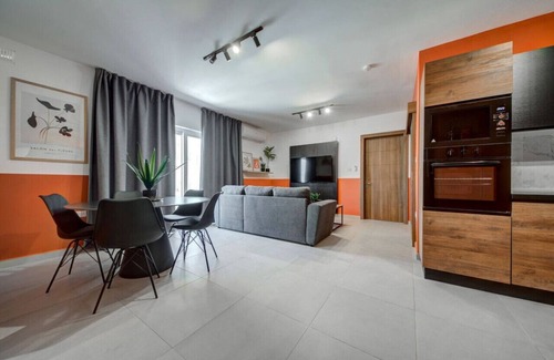 Pieta Apartment | Stylish 2BR Apt close to Pieta Marina & Valletta