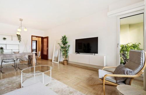 Limpertsberg Apartment | Stylish 2BR Apt in Limpertsberg, Near City Center