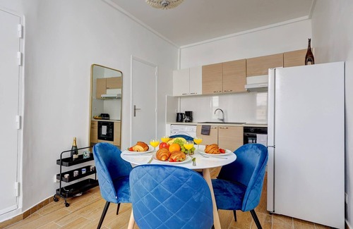 Bonne-Nouvelle Apartment | Stylish 2BR Le Marais - Quartier Montorgueil