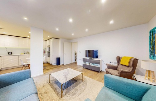 Barbican Apartment | Stylish 3 Bedroom Apartment in the heart of Clerkenwell