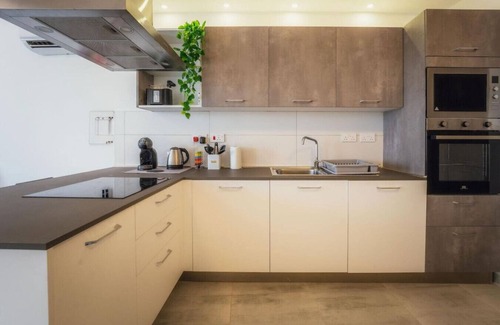 Xewkija Apartment | Stylish 3BR Gozo Escape with Wifi & Homey Touches!