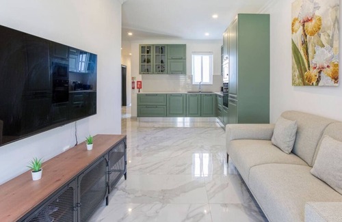 Mosta Apartment | Stylish 3BR home with private Balconies in Mosta