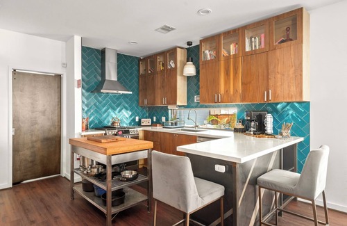 Greater East End House | Stylish 3BR Near Downtown Houston w/Private Pool – The Rusk House