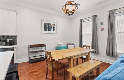 Seventh Ward House | Stylish 3Br w Parking and Balcony~Walk Everywhere!