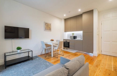 Guimaraes Apartment | Stylish and Cozy Flat by Host Wise