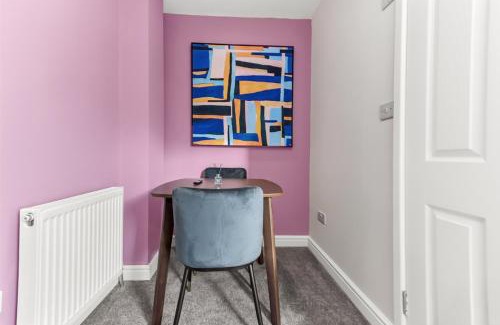 Chase Apartment | Stylish and Snug Studio