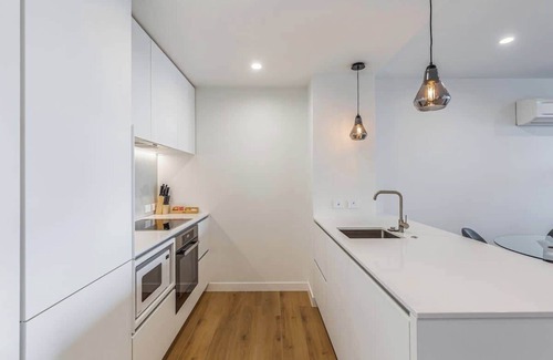 Eden Terrace Apartment | Stylish Apt+Balcony+Full Amenities Zodiak Stays