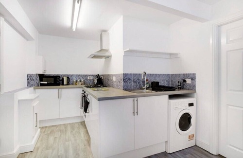 Stockton-on-Tees Apartment | Stylish Comfort 2-BedFlat In Stockton, Sleeps 3