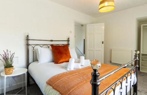 Wigan Apartment | Stylish Comfort: 2BR Home in the Heart of Wigan