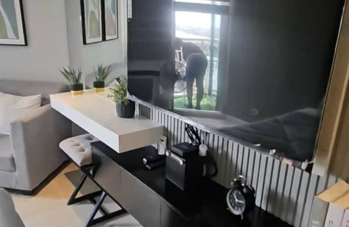 San Fernando Condo | Stylish Condo Unit near SM Pampanga, NLEx and Clark