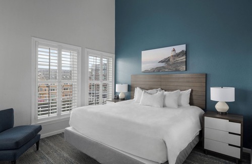 Yachting Village Resort | Stylish Condo w/Indoor/Outdoor Resort Pool, Free WiFi & Free Parking