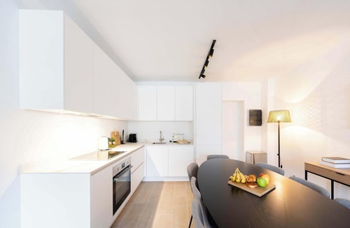 South Antwerp Apartment | Stylish Duplex for 8 in Central Antwerp