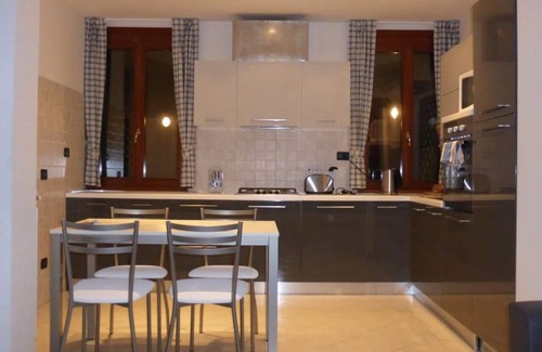 Dorsoduro Apartment | Stylish Duplex with Stunning Private Courtyard in Dorsoduro