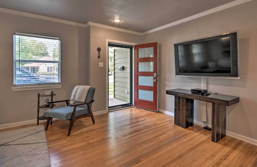 Tech Terrace Cottage | Stylish Home - Walk to Texas Tech University!