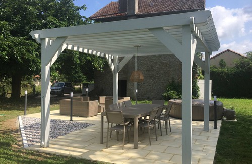 Augignac House | Stylish House near Lake and Beach at St Estephe