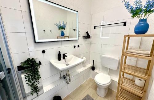 Gemarkung Langerfeld Apartment | Stylish im Altbau, Netflix, Sonos, nahe 3M und Vorwerk