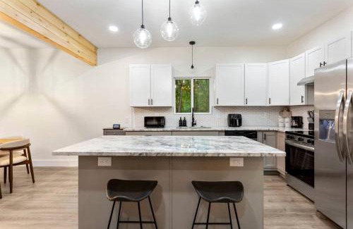 Westminster House | Stylish Lakehouse with Black-and-White Modern Design near Lake Hartwell, Clemson SC