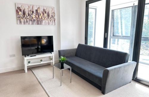 Camden Town with Primrose Hill Apartment | Stylish New Camden Town Studio