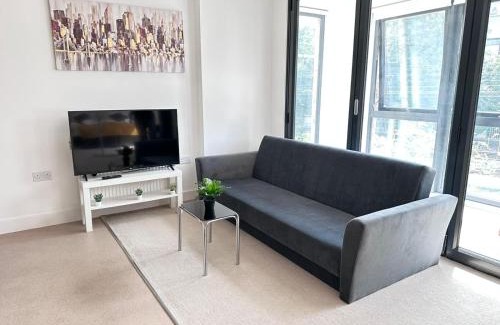 Camden Town with Primrose Hill Apartment | Stylish New Camden Town Studio