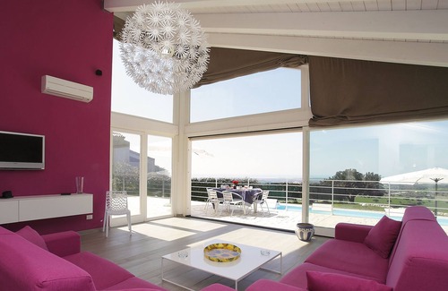 Ragusa Villa | Stylish panoramic villa Atena: private pool, views, garden, free wi-fi, bbq