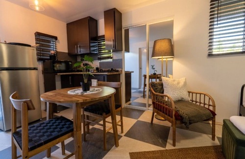 Tierras Nuevas Poniente Apartment | Stylish Studio at El Flamingo Beach Club