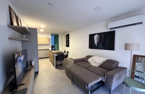 Marsaxlokk Apartment | Stylish Seaside 1br Maisonette Marsaxlokk Bay