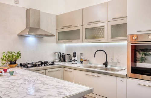 Sliema Apartment | Stylish Sliema apt with rooftop, sea & Valletta views – central yet peaceful.