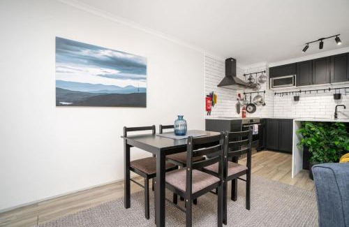 Manuka Apartment | Stylish Stay in Griffith 3 mins from Kingston - Hosted by Canstay