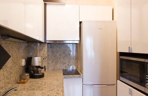 Sofia Apartment | Stylish Suite With A Beautiful Garden