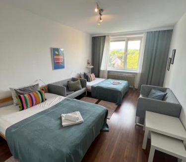 Modling Apartment | Stylish Youthful Condo in the Heart of Mödling, Fiatalos Boldog Otthon Mödling Szivében