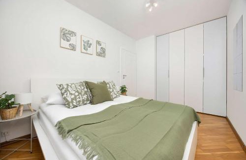 Zacisze Apartment | Stylowy Apartament dla 6 Osób z Parkingiem by Noclegi Renters