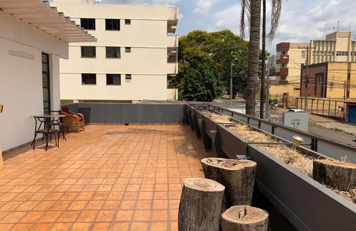 Goiania House | SUÍTE EMPRESARIAL MODERNA